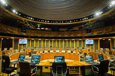 Etholiad y Senedd 2026 Safbwyntiau Polisi